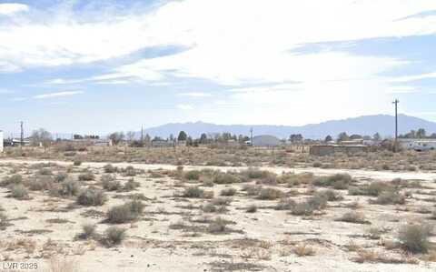 2091 W Larsen Drive, Pahrump, NV 89060