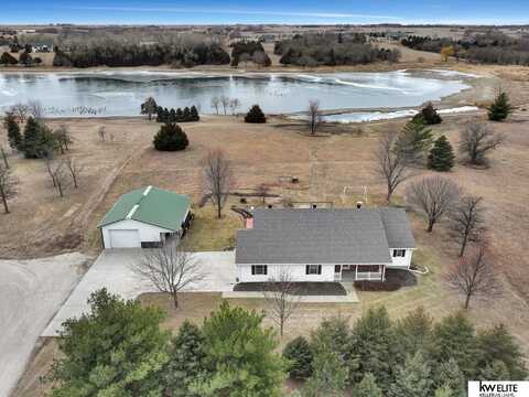 9925 Springlake Lane N, Firth, NE 68358