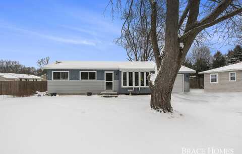 3452 Balsam Avenue NE, Grand Rapids, MI 49525