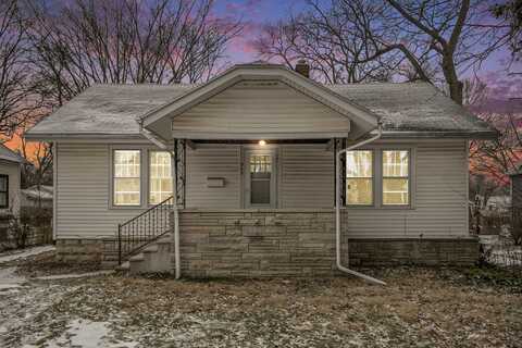 925 Arthur Avenue, Kalamazoo, MI 49048