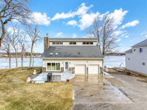 200 Evans Trail, Tipton, MI 49287