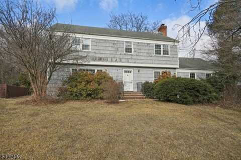 104 Lake Valley Rd, Morris, NJ 07960