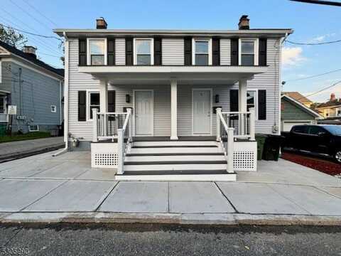 14 School St, Washington, NJ 07882