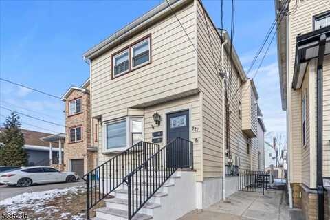 627 Montgomery St, Elizabeth, NJ 07202