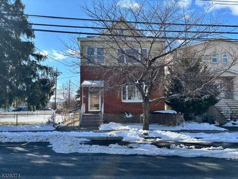 103 Shaw St, Garfield, NJ 07026