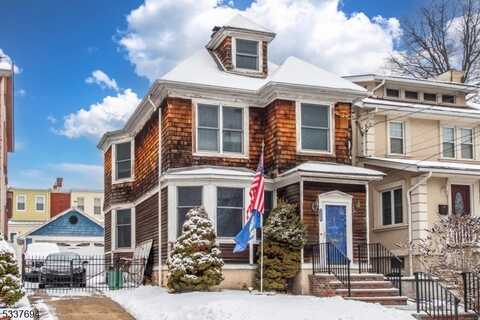 423 Devon St, Kearny, NJ 07032