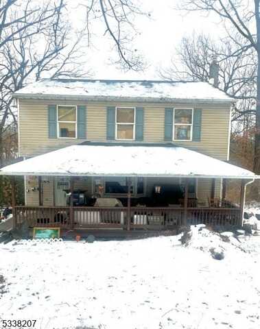 15 Frances Ave, Hopatcong, NJ 07874