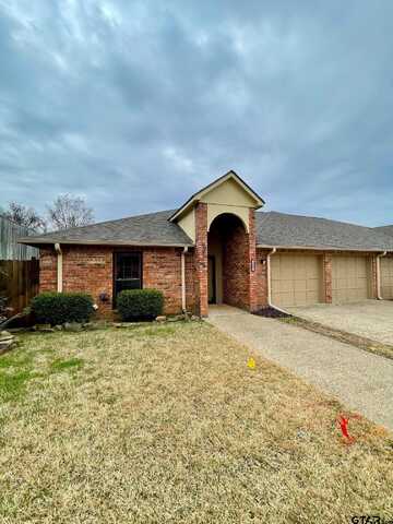 308 Amberwood Cir., Tyler, TX 75701