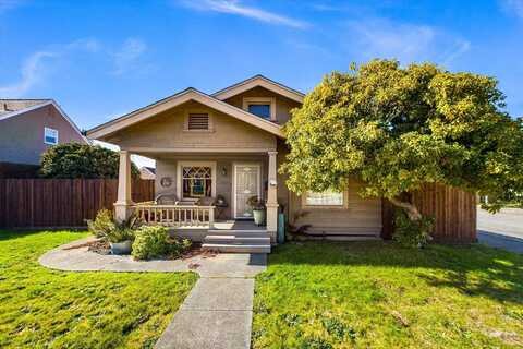 2604 H Street, Eureka, CA 95501