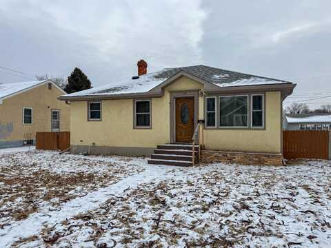 1118 Beach Ave SE, Huron, SD 57350