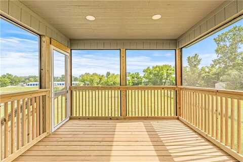 123 NW 171st Road, Warrensburg, MO 64093