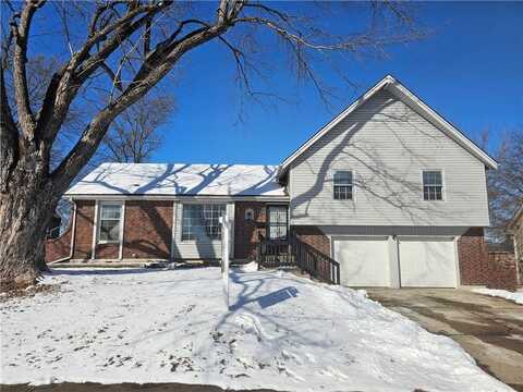 7604 E 127th Place, Grandview, MO 64030