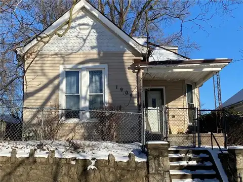 1909 N 3rd Street, Saint Joseph, MO 64505