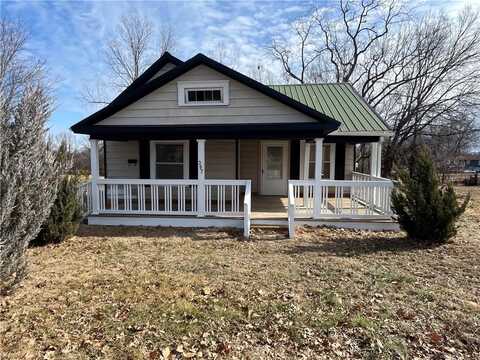 307 Kice Street, Richmond, MO 64085