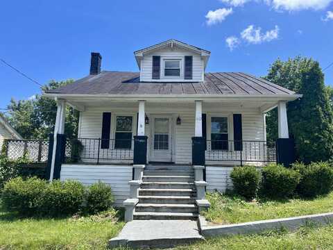 1112 BUTLER ST, STAUNTON, VA 24401