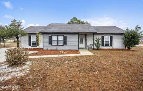 312 Dayrell Drive, Hubert, NC 28539