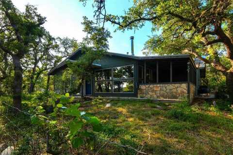 435 Spangenberg RD, Blanco, TX 78606