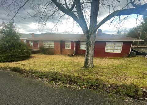 228 Washington Avenue, Newport, TN 37821