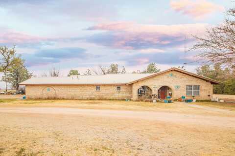 1822 Co Rd 84, Morton, TX 79346