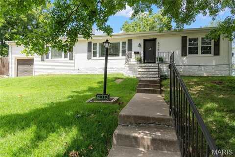 8019 Gramond Drive, Saint Louis, MO 63123