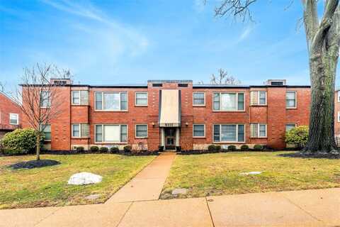 8111 Roxburgh Drive, Saint Louis, MO 63105