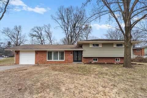 219 Country Club Acres, Belleville, IL 62223