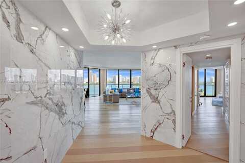 4000 Island Blvd, Aventura, FL 33160