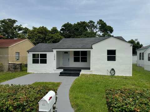 1075 NW 66th St, Miami, FL 33150