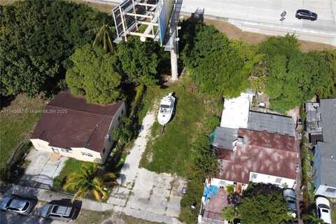 321 NW 37th St, Miami, FL 33127