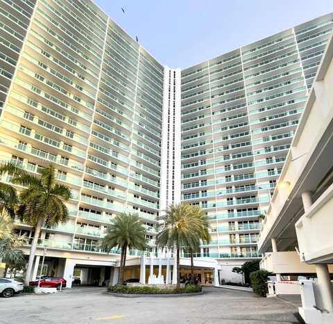 100 Bayview Dr, Sunny Isles Beach, FL 33160