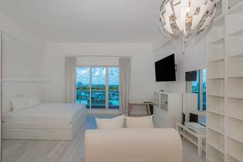 2301 Collins Ave, Miami Beach, FL 33139
