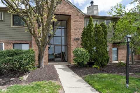 4540 Village Court, Indianapolis, IN 46254