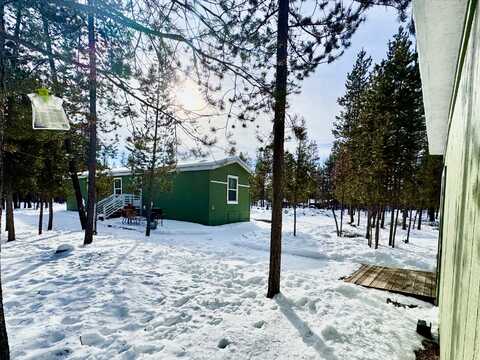 10215 Split Rail Road, La Pine, OR 97739