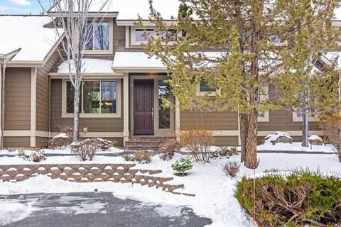 1421 Highland View Loop, Redmond, OR 97756