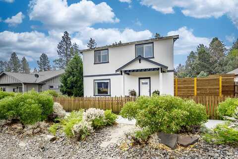 20015 Sorrento Place, Bend, OR 97702