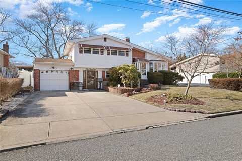 234 W 22 Street, Deer Park, NY 11729