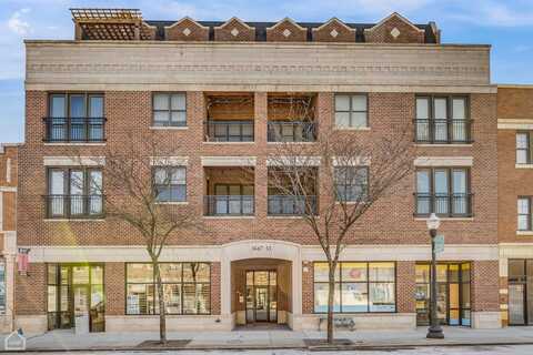 5647 N CLARK Avenue, Chicago, IL 60660