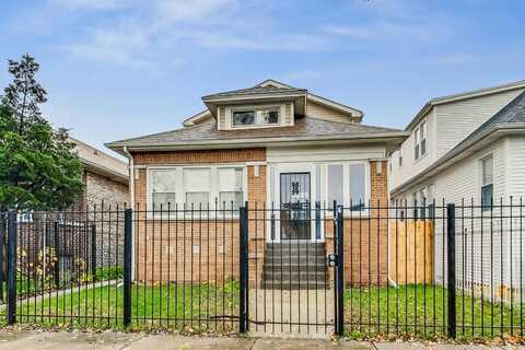 4843 W Kamerling Avenue, Chicago, IL 60651