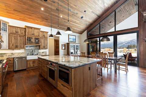 275 Lindsey Lane, Kalispell, MT 59901