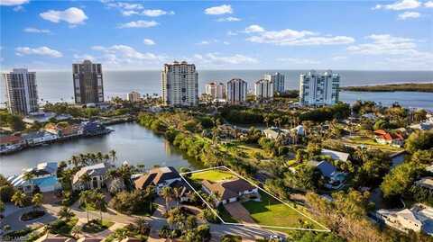 319 Pirates Bight, NAPLES, FL 34103
