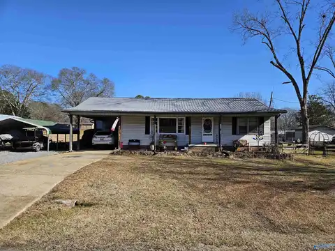 75 Moore Street, Steele, AL 35987