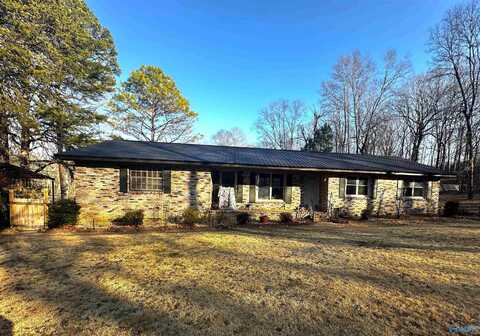 1305 Beason Gap Road NE, Fort Payne, AL 35967