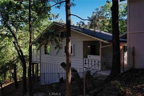 24672 Valle Drive, Crestline, CA 92325