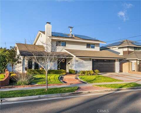 9041 Bobbie Circle, Huntington Beach, CA 92646