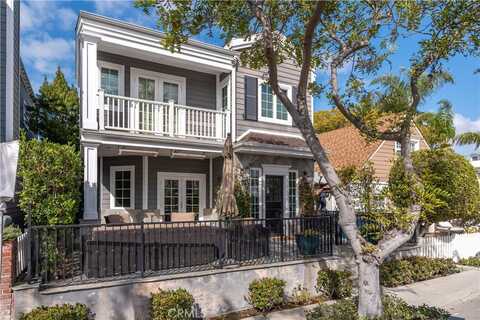 127 Pearl, Newport Beach, CA 92662