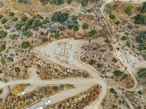 8320 Zohra Canyon Road, Pinon Hills, CA 92372