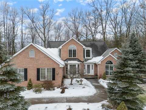 579 Quail Run Drive, Broadview Heights, OH 44147