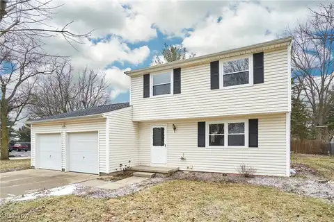 1387 Cherokee Trail, Stow, OH 44224