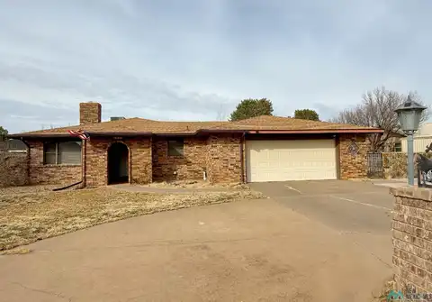 2004 Aspen, Portales, NM 88130