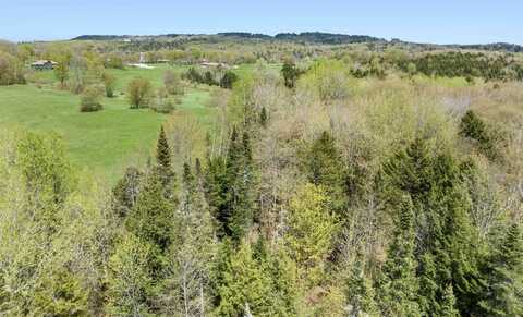 932 Mud City Loop, Morristown, VT 05661